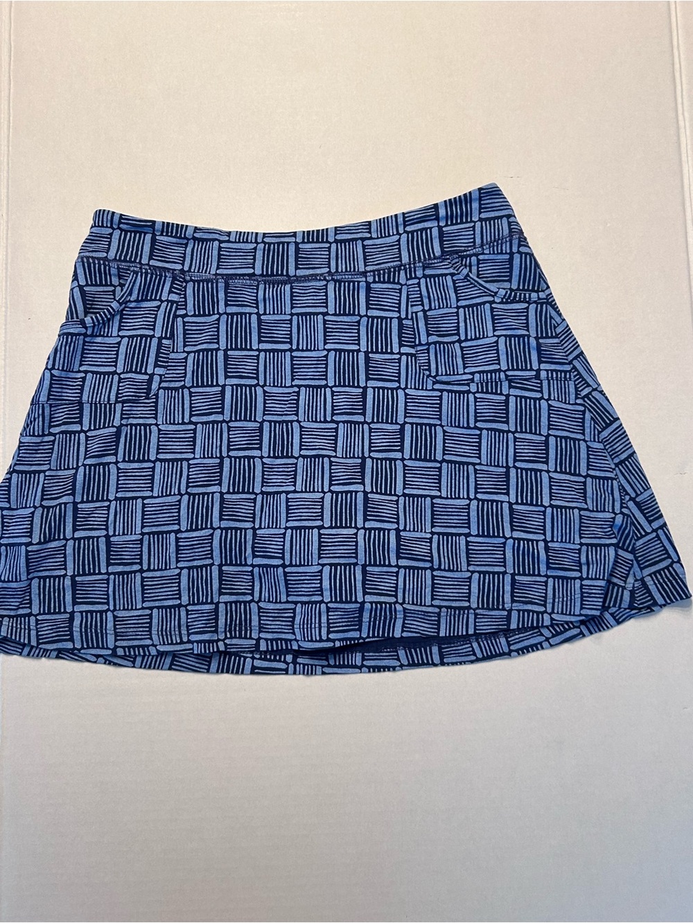 Fresh Produce "Down Under" printed skort Blue Size Medium Made In The USA
